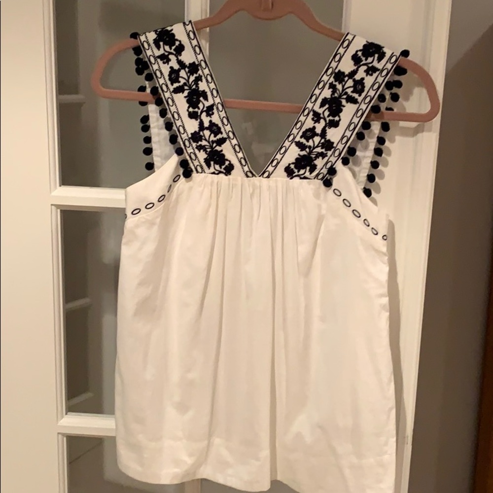 Sleeveless top